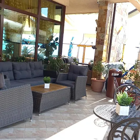 Blian Hotel Rawda